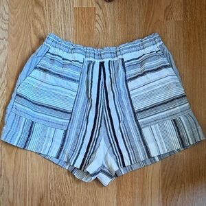 dylan High-Waist Striped Casual Shorts in Blue, White and Black